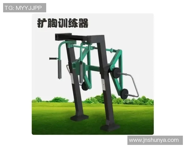 练胸肌的健身器材 必备设备和练习技巧