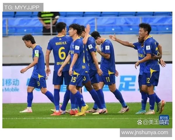 南京足球队在邀请赛中的状态分析与表现评估