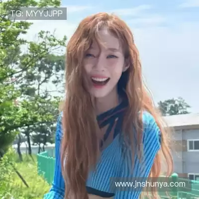 劳麟非